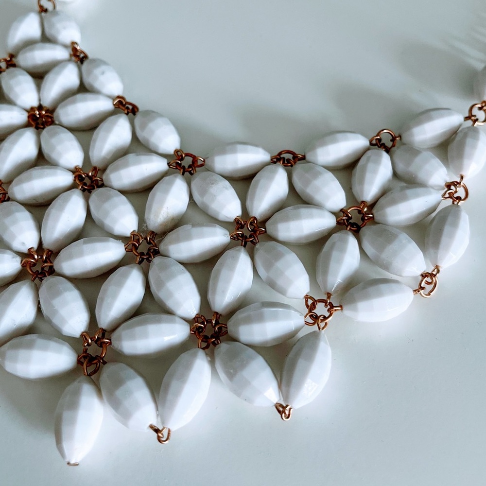• white statement necklace •